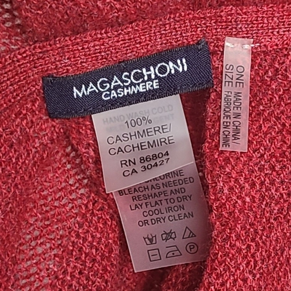 MAGASCHONI Pleated Cashmere Scarf - Picture 4 of 4